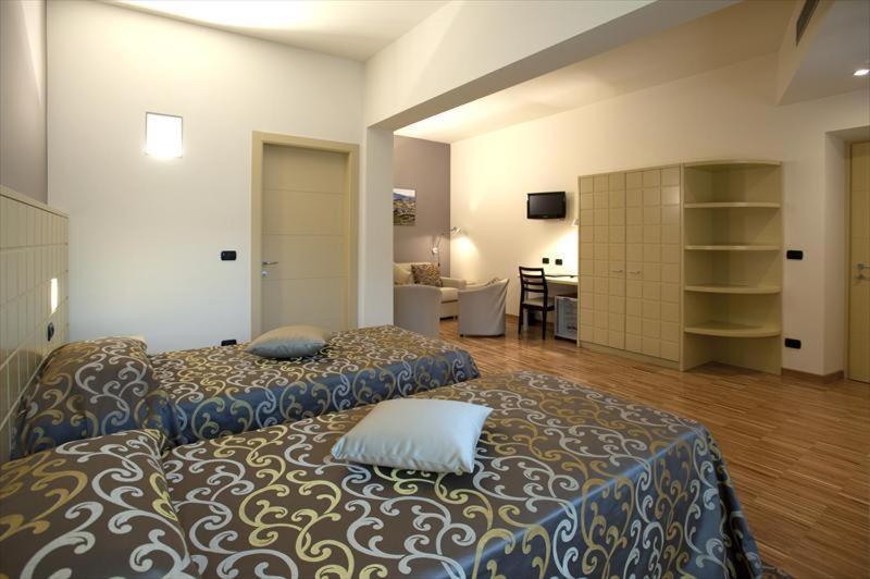 Albergo Badellino Bra Rum bild